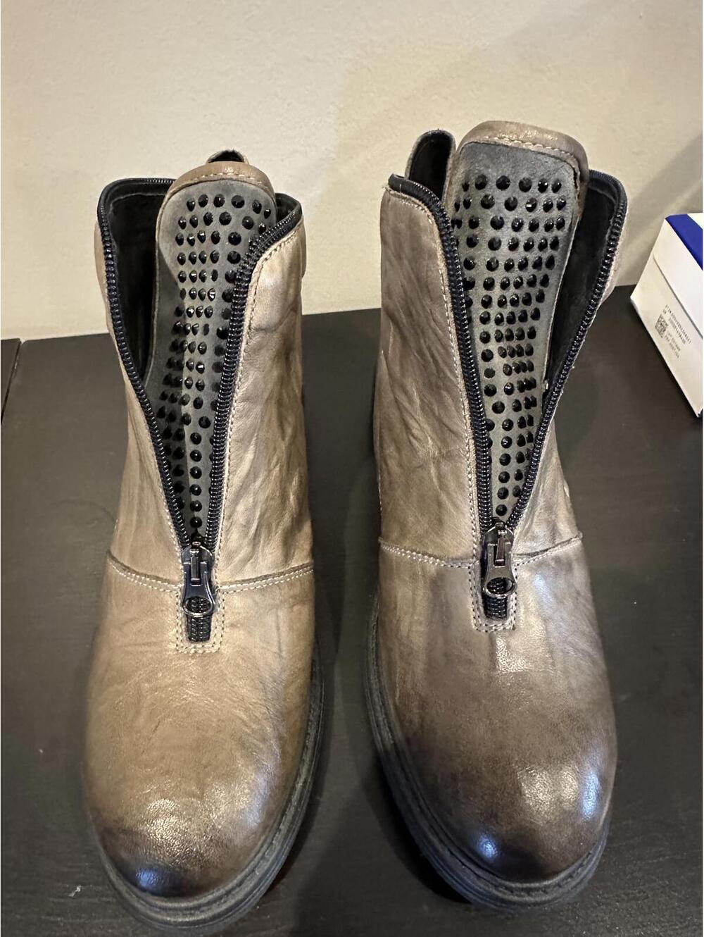 Sheridan Mia Womens EU 38 Bling Studded Ankle Boot Terry